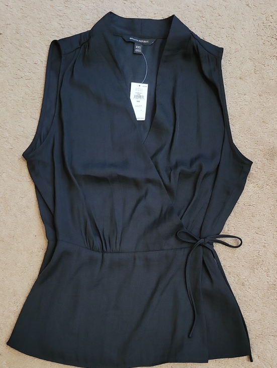 Banana Republic Tops - Banana Republic NWT Sleeveless Satin Wrap Top Washed Black XXS